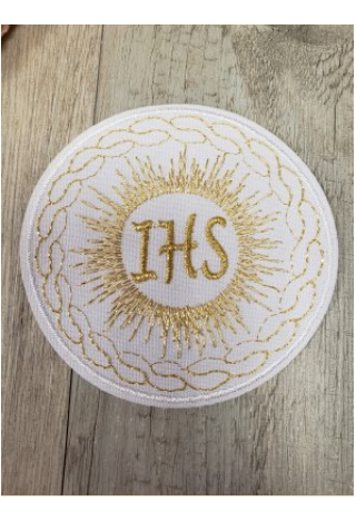 Napis IHS wykończony złotą nicią - MK Maryla