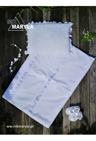 Bettwäsche für die Taufe in Retro-Weiß