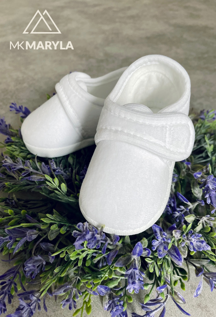 Taufschuhe aus Leinen mit Klettverschluss