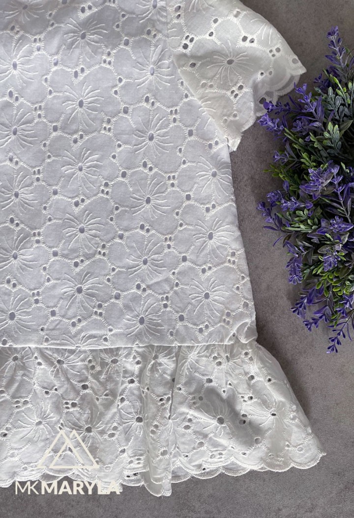 sukieneczka bawełniana kwiaty