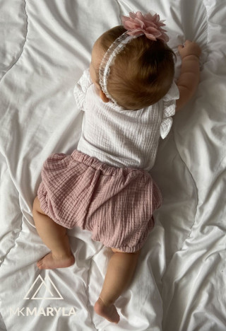 Cute powder muslin shorts for baby girl - MKMaryla