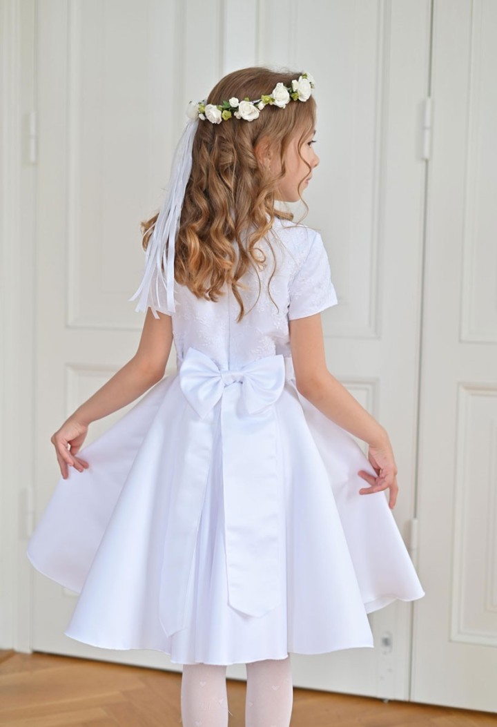 Nach-Hochzeits-Kleid