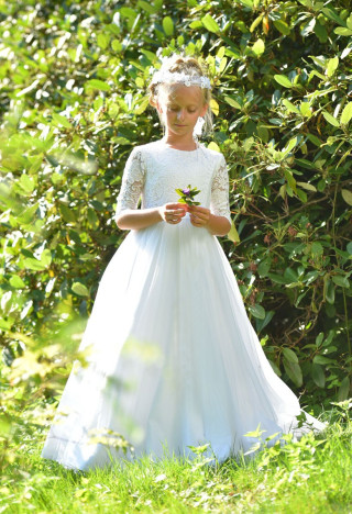 Tiulowa sukienka z koronką dla dziewczynki na komunię-  Laura 059 - MKMaryla