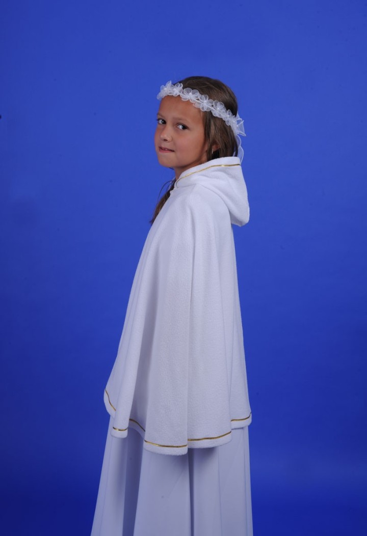 peleryna do komunii z kapturem