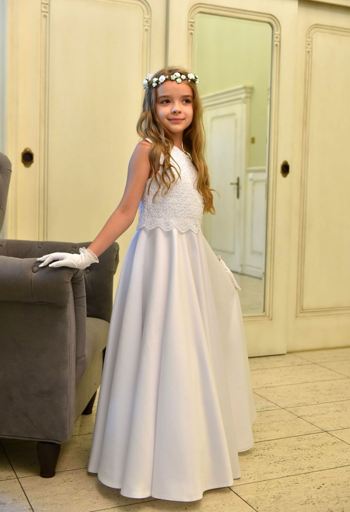 Alicja 138 - sukienka satynowa zdobiona koronką - MKMaryla