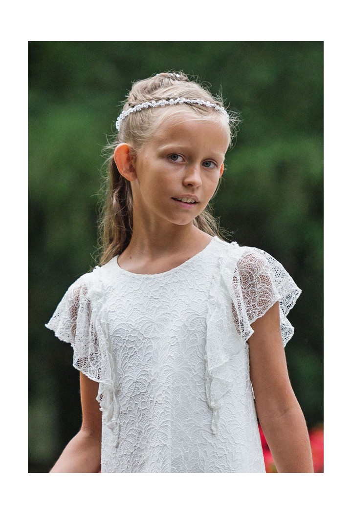 cream girl's dress with lace
