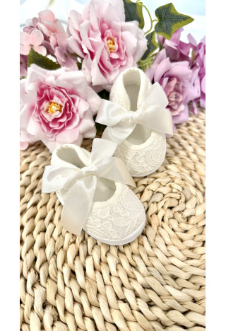 Ecru lace christening shoes for girls - MKMaryla