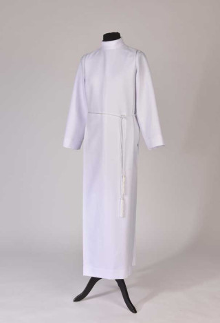 priest's alb