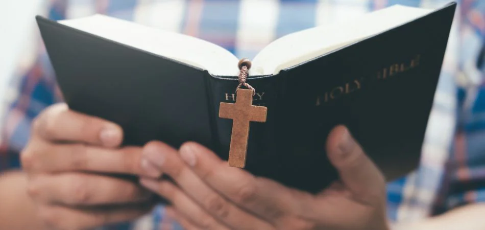 Edukacja religijna dla dzieci: Jak wyjaśnić znaczenie sakramentów? Edukacja religijna dla dzieci: Jak wyjaśnić znaczenie sakramentów?